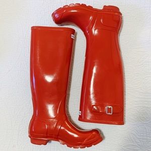 HUNTER Original Tall Gloss Rain Boots Military Red